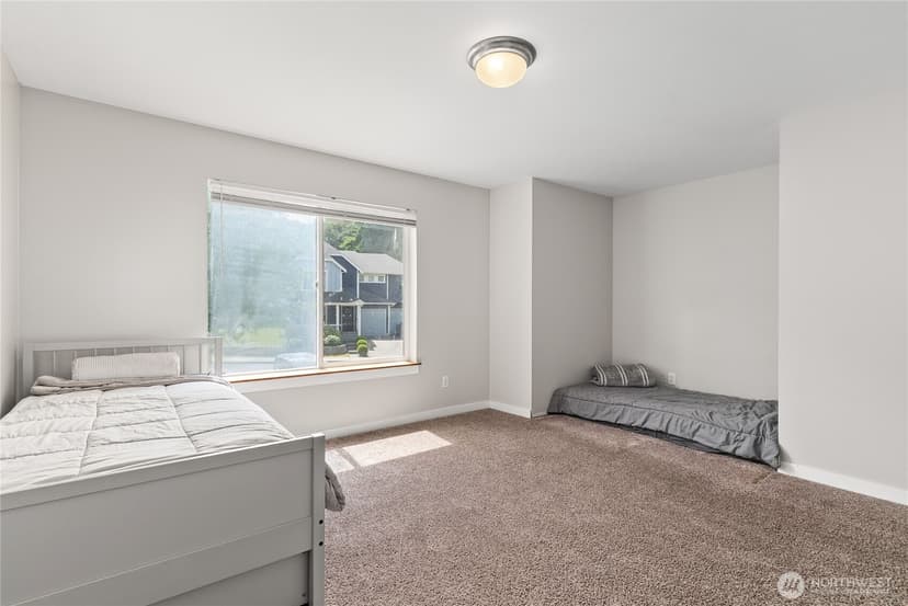 Property photo for 1505 49th Street SW, Everett photo 27