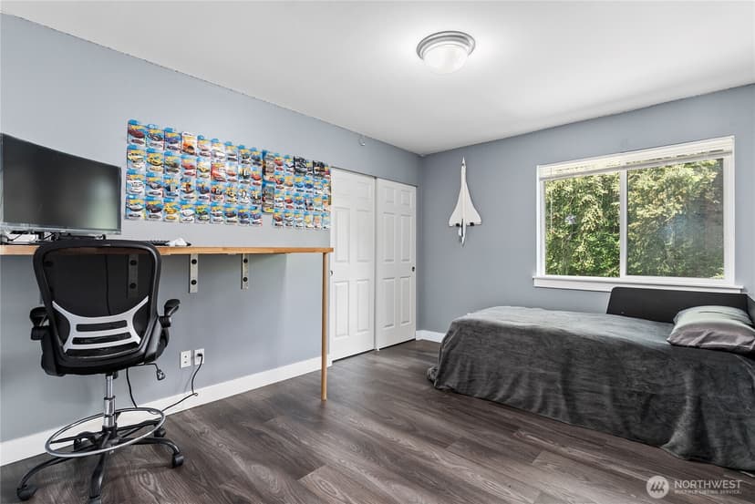 Property photo for 1505 49th Street SW, Everett photo 21
