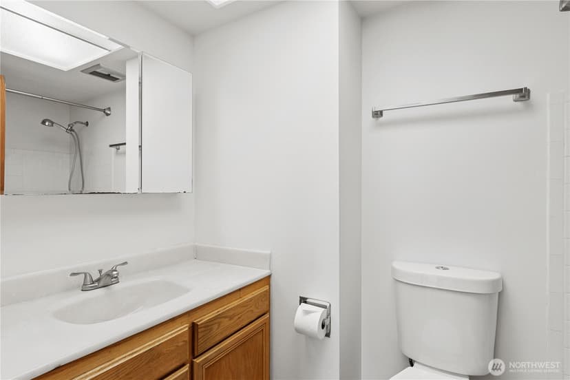 Property photo for 16226 NE 57th Street, Redmond photo 18