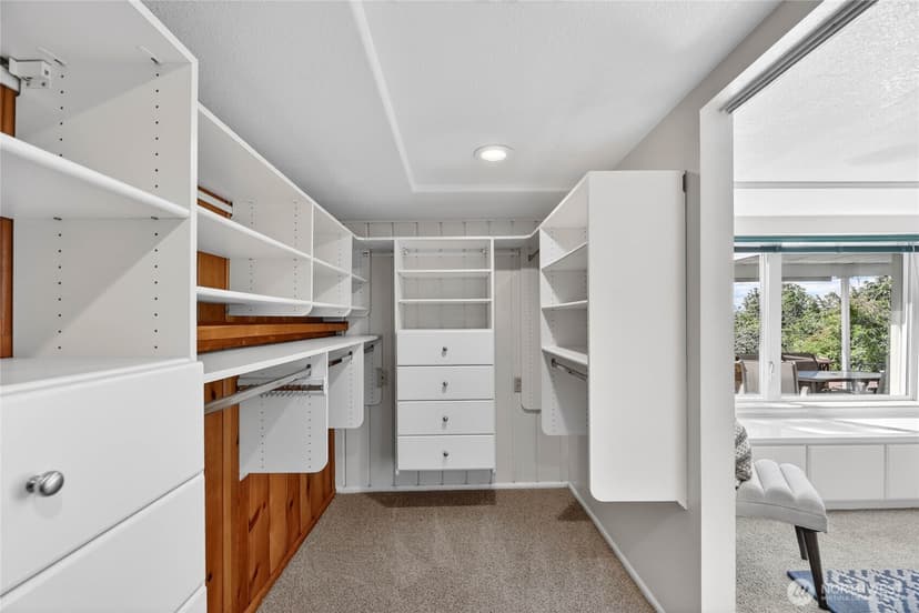 Property photo for 8261 Northrop Place SW, Seattle photo 28