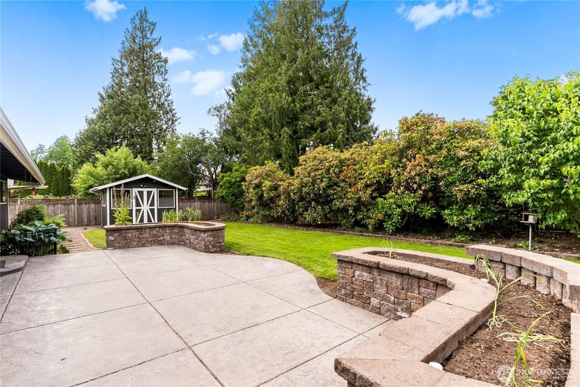 Property photo for 4215 189th Place SW, Lynnwood photo 9