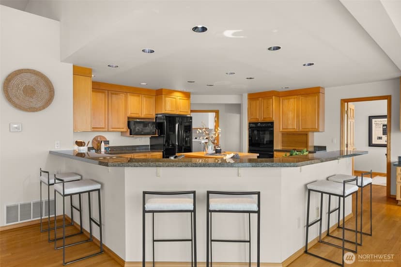 Property photo for 1312 W Street NW, Auburn photo 12