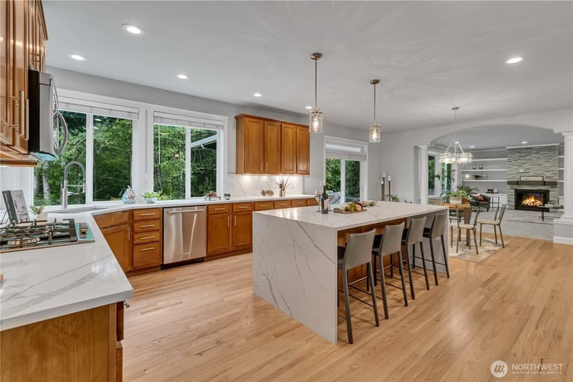 Property photo for 19220 5th Street E, Lake Tapps photo 9