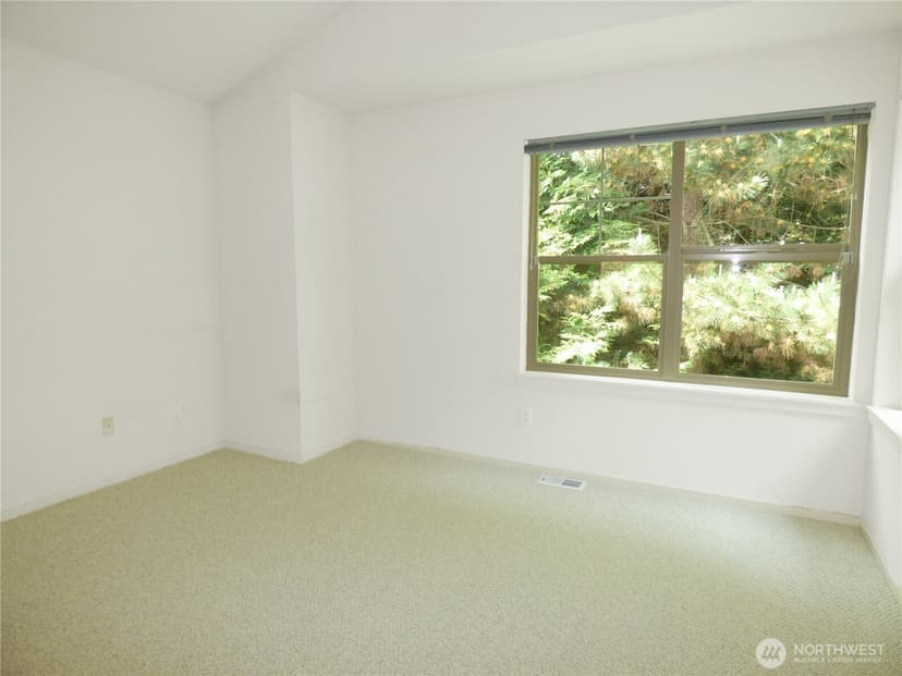 Property photo for 15878 NE 93rd Way #1503, Redmond photo 18