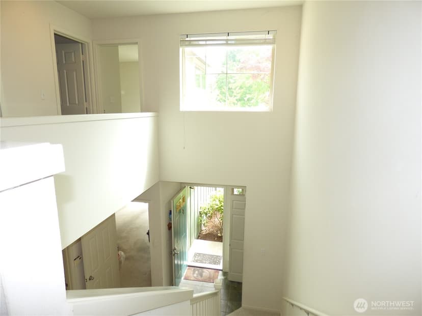 Property photo for 15878 NE 93rd Way #1503, Redmond photo 10