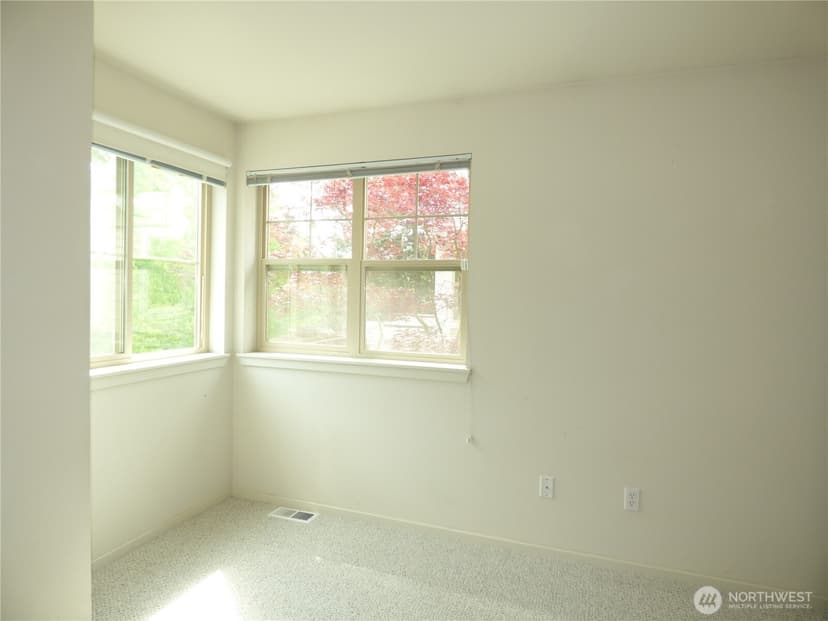 Property photo for 15878 NE 93rd Way #1503, Redmond photo 12