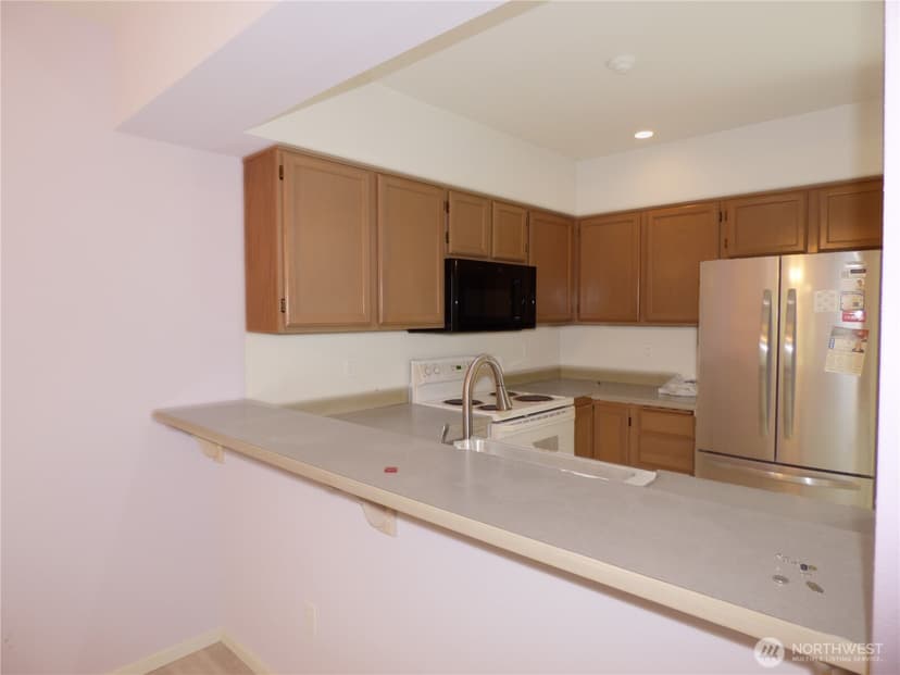 Property photo for 15878 NE 93rd Way #1503, Redmond photo 5