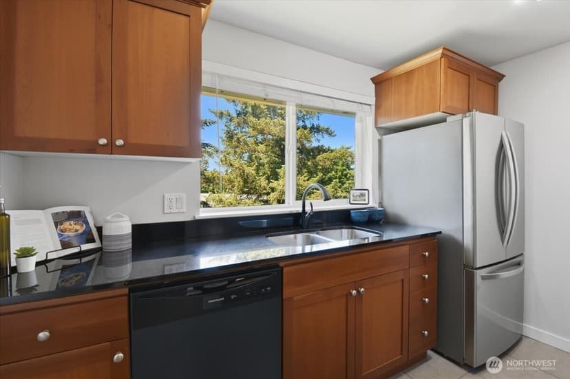 Property photo for 14221 NE 181st Place #P302, Woodinville photo 11