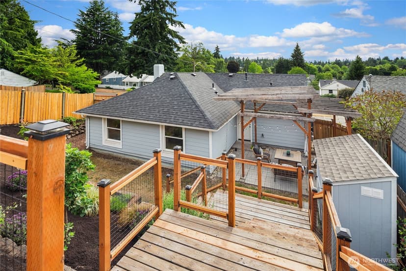Property photo for 9258 24th Avenue SW, Seattle photo 28