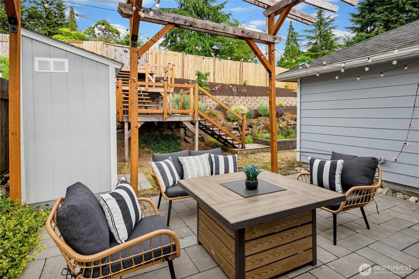 Property photo for 9258 24th Avenue SW, Seattle photo 24