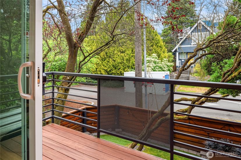 Property photo for 1615 E Columbia Street, Seattle photo 28