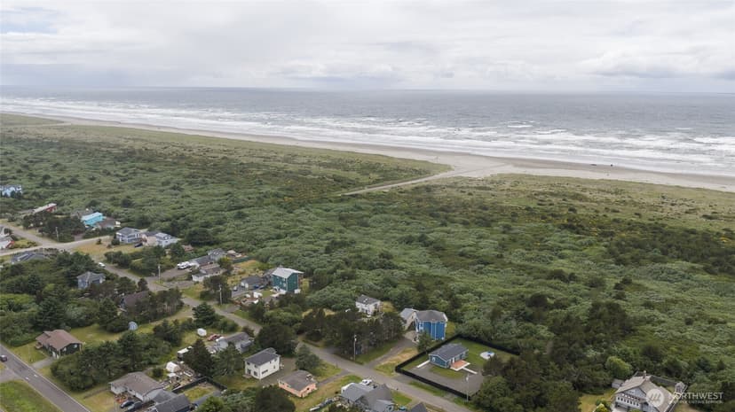 Property photo for 163 Sand Dune Avenue NW, Ocean Shores photo 5