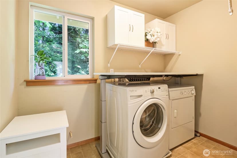 Property photo for 1120 201st Place SW, Lynnwood photo 29
