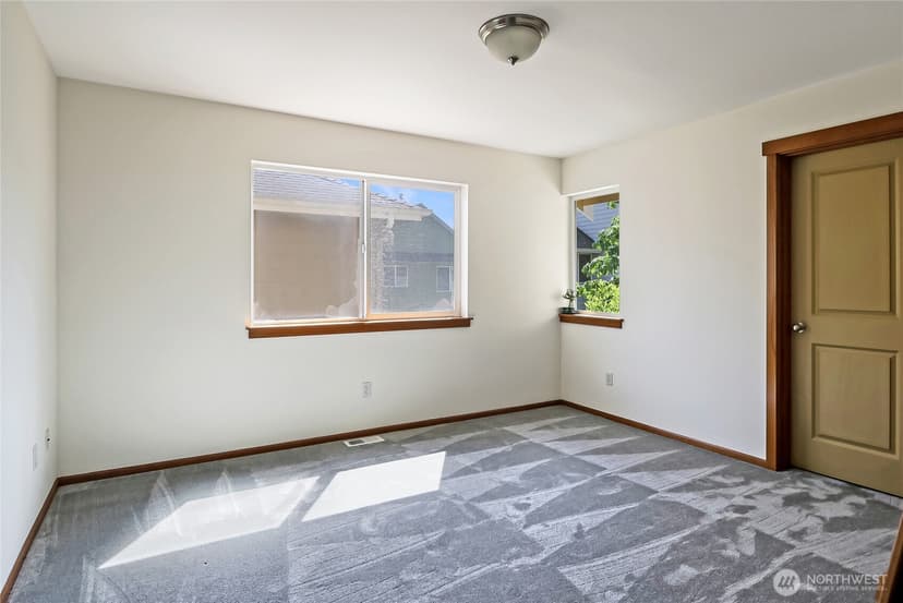Property photo for 1120 201st Place SW, Lynnwood photo 26