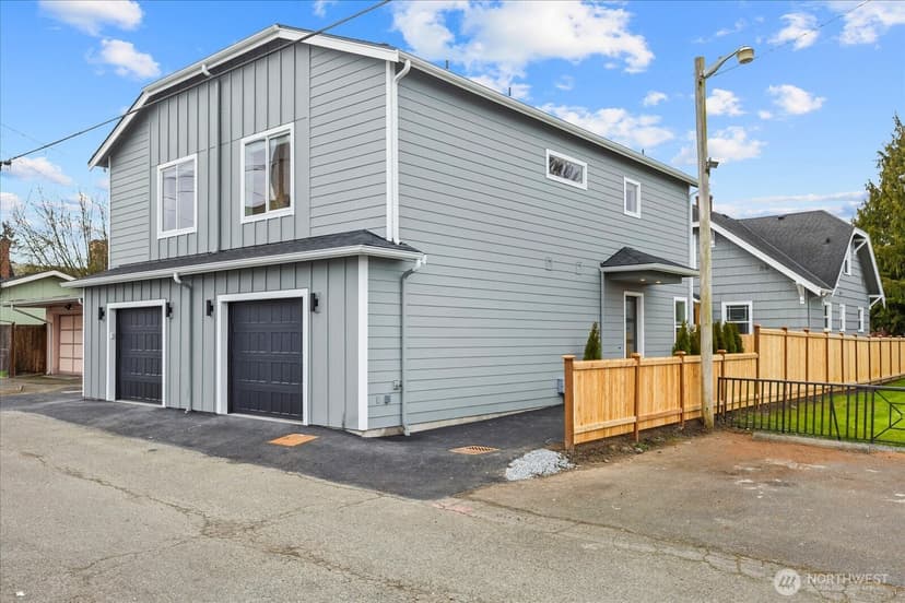 Property photo for 2217 Hoyt Avenue #B, Everett photo 19