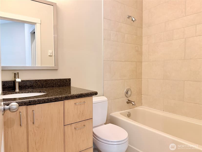 Property photo for 10021 7th Avenue NW #E, Seattle photo 10