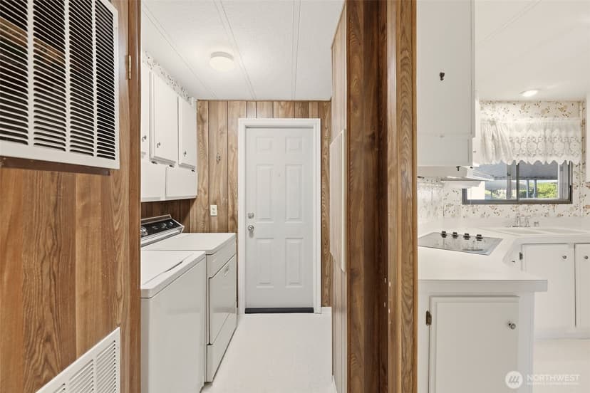 Property photo for 620 112th Street SE #205, Everett photo 15
