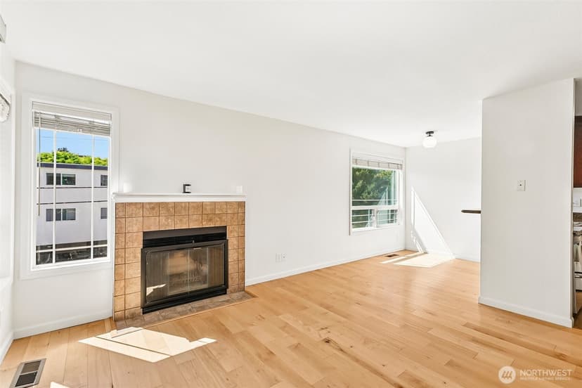 Property photo for 717 NW 70th Street #203, Seattle photo 26