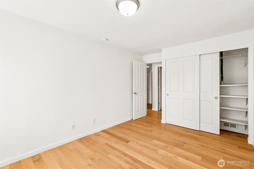 Property photo for 717 NW 70th Street #203, Seattle photo 18
