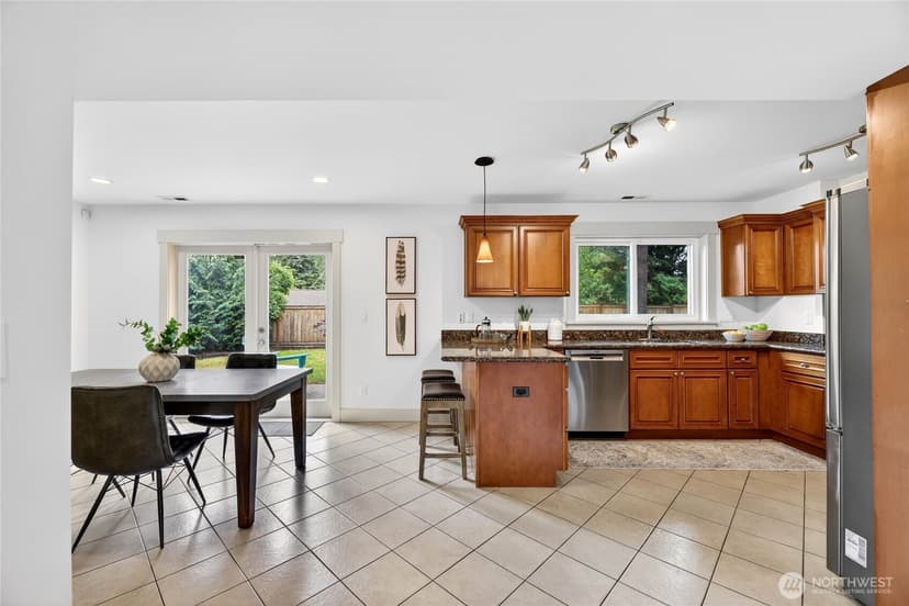 Property photo for 22207 48th Avenue W, Mountlake Terrace photo 6