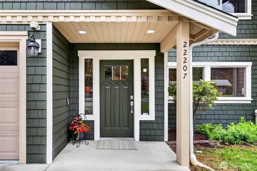 Property photo for 22207 48th Avenue W, Mountlake Terrace photo 2