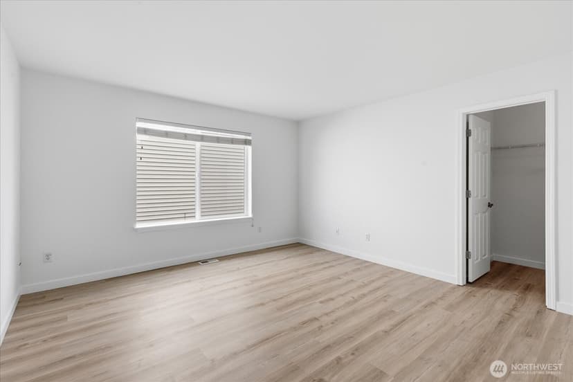Property photo for 3808 S 335th Place, Federal Way photo 24