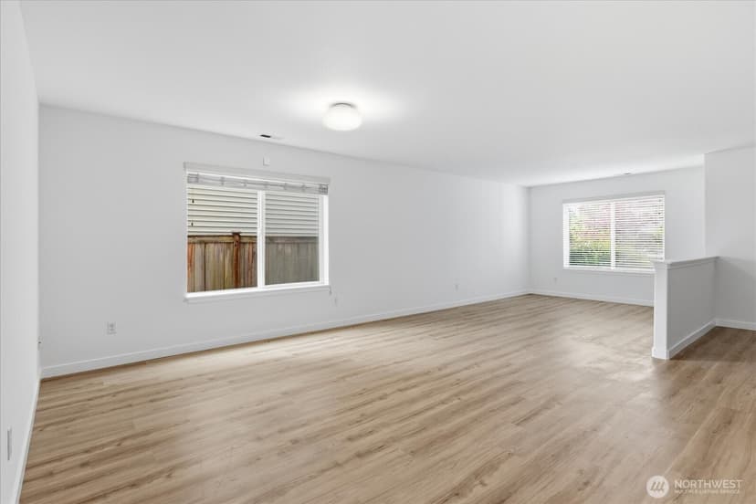 Property photo for 3808 S 335th Place, Federal Way photo 9