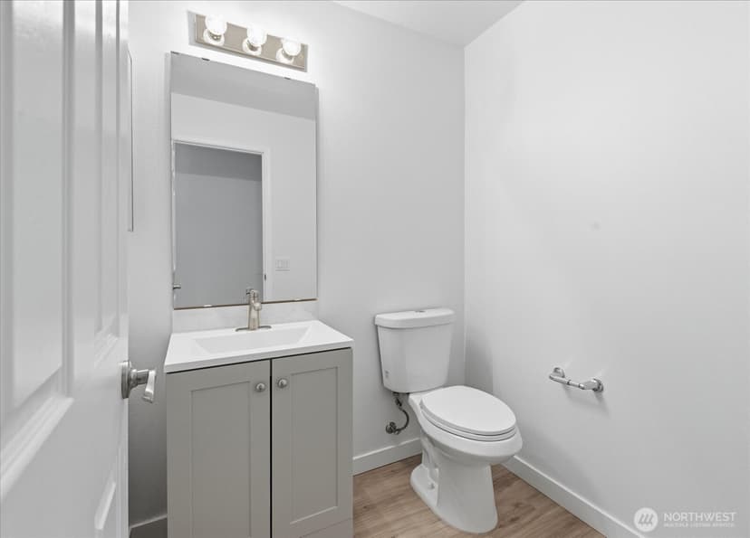 Property photo for 3808 S 335th Place, Federal Way photo 18