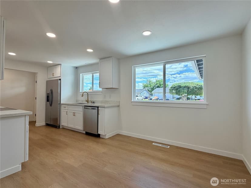 Property photo for 4627 S 73rd Street, Tacoma photo 8
