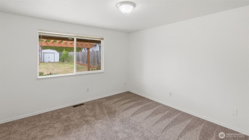 Property photo for 20122 32nd Avenue W, Lynnwood photo 17