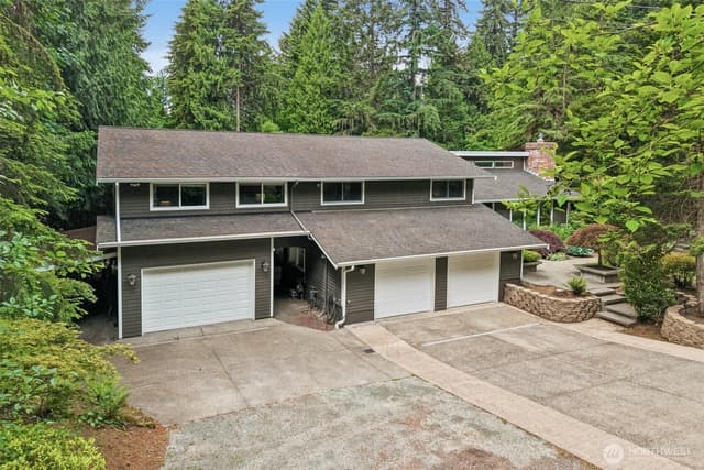 Property photo for 7514 Maltby Road, Woodinville photo 2