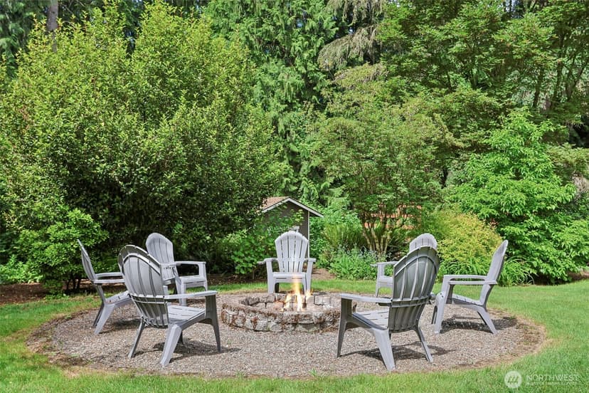 Property photo for 7514 Maltby Road, Woodinville photo 35