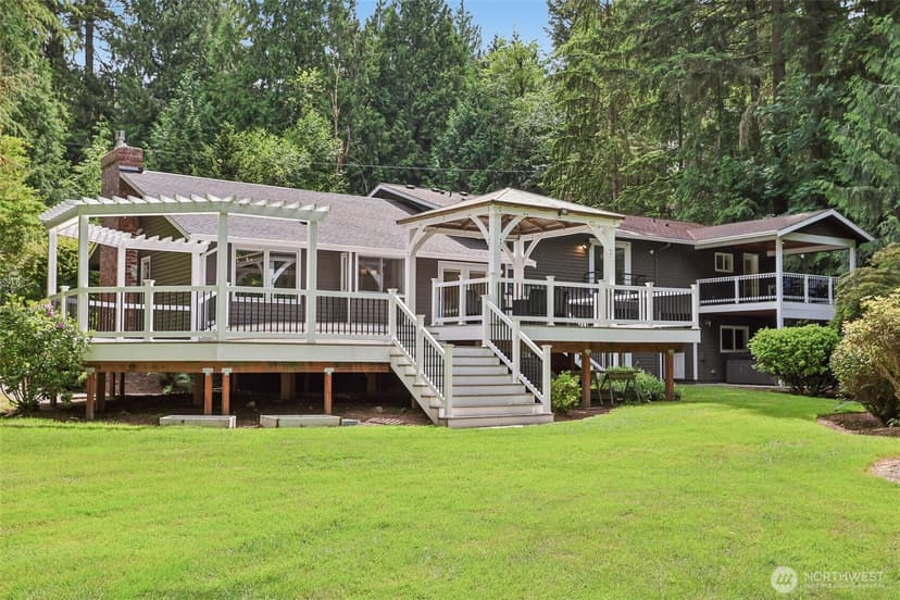 Property photo for 7514 Maltby Road, Woodinville photo 34