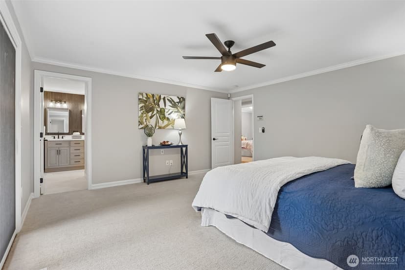 Property photo for 7514 Maltby Road, Woodinville photo 15