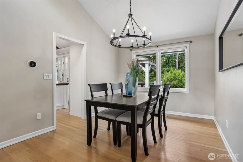 Property photo for 7514 Maltby Road, Woodinville photo 7