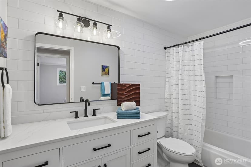 Property photo for 7514 Maltby Road, Woodinville photo 20