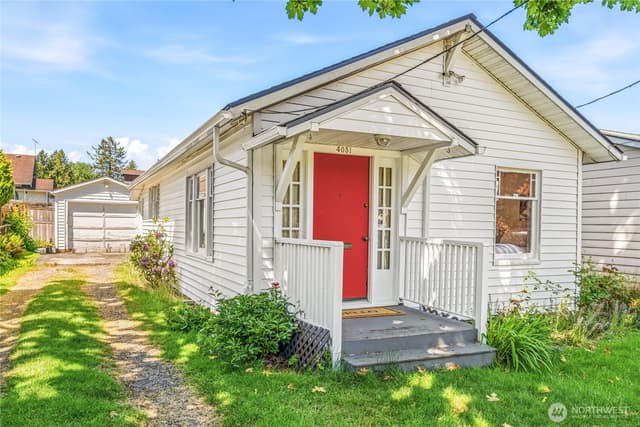 Property photo for 4051 19th Avenue SW, Seattle