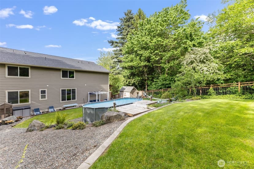 Property photo for 1024 12th Avenue SW, Puyallup photo 10