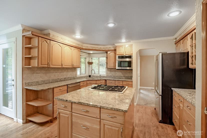 Property photo for 15827 SE 156th Court, Renton photo 23