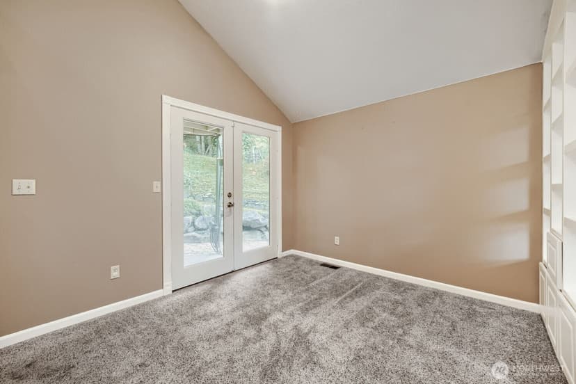 Property photo for 15827 SE 156th Court, Renton photo 43