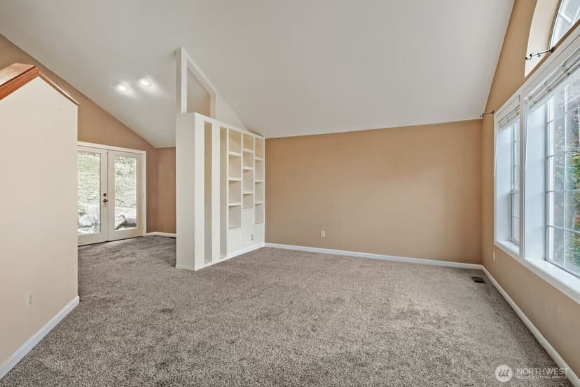 Property photo for 15827 SE 156th Court, Renton photo 59
