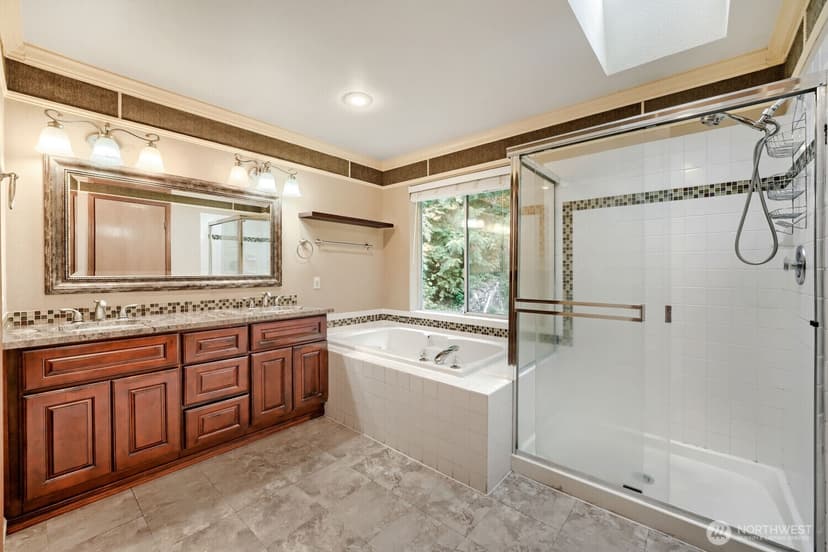 Property photo for 15827 SE 156th Court, Renton photo 35