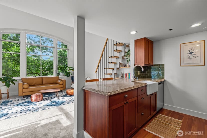 Property photo for 201 Galer Street #320, Seattle photo 16