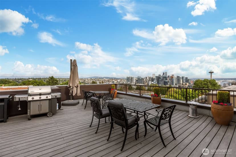 Property photo for 201 Galer Street #320, Seattle photo 27