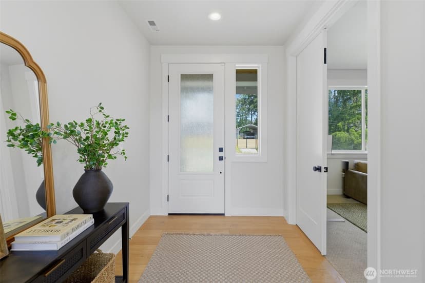 Property photo for 505 SW 366th Street, Federal Way photo 9