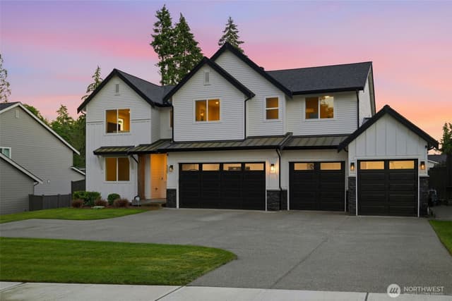 Property photo for 505 SW 366th Street, Federal Way photo 2