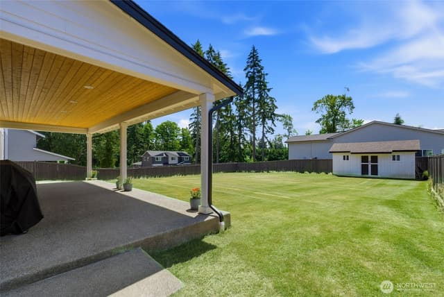 Property photo for 505 SW 366th Street, Federal Way photo 5