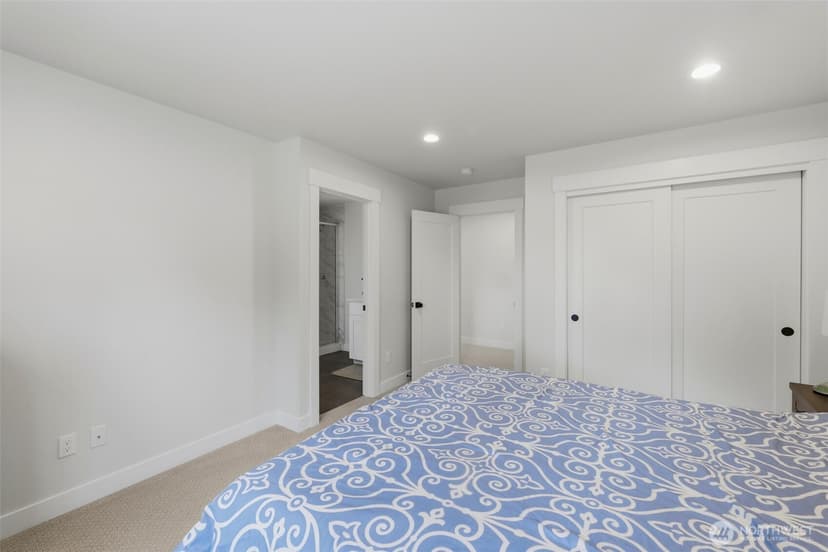 Property photo for 505 SW 366th Street, Federal Way photo 29