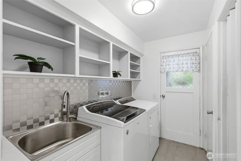Property photo for 12828 78th Avenue S, Seattle photo 31