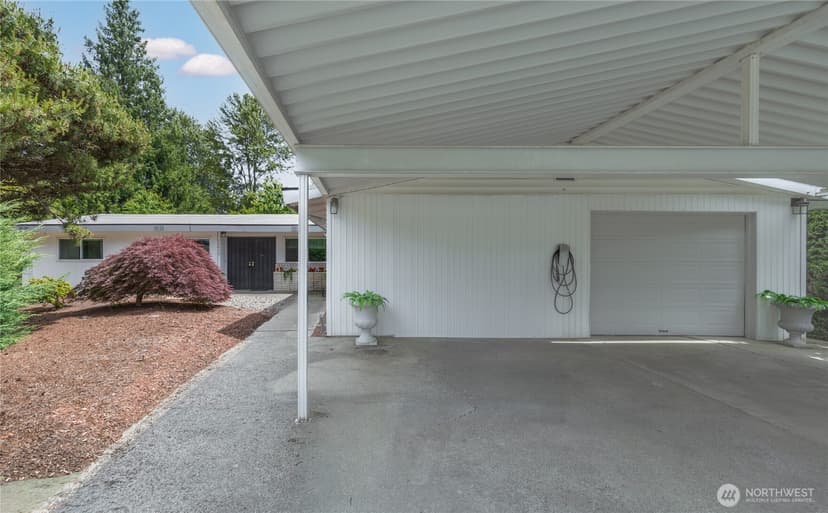 Property photo for 12828 78th Avenue S, Seattle photo 5